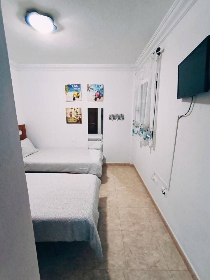 Famara Surf Wifi Apartamento Exterior foto