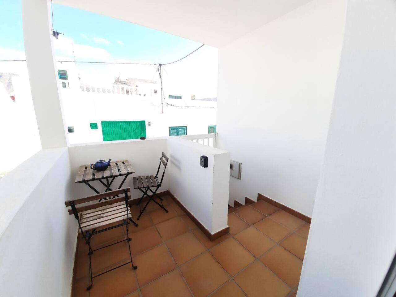 Famara Surf Wifi Apartamento Exterior foto